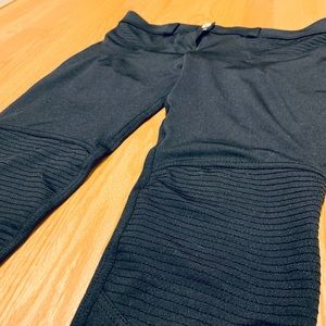 Freddy Pants // low rise, 7/8 length, biker black